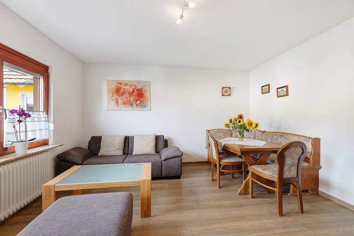 Ferienwohnung für 4 Personen, mit Garten in Engen