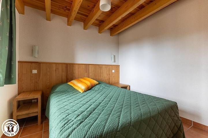 Location de vacances pour 7 personnes, avec balcon et jardin à Échandelys - 3