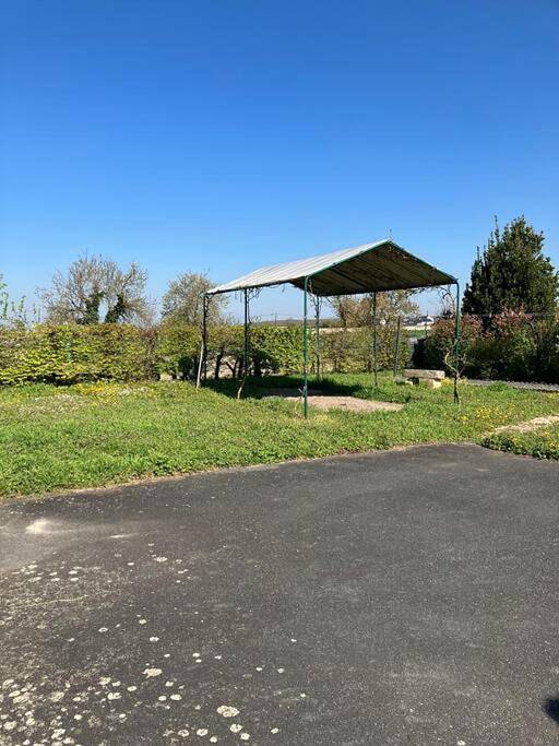 Location de vacances pour 10 personnes, avec jardin à Vaudelnay - 2