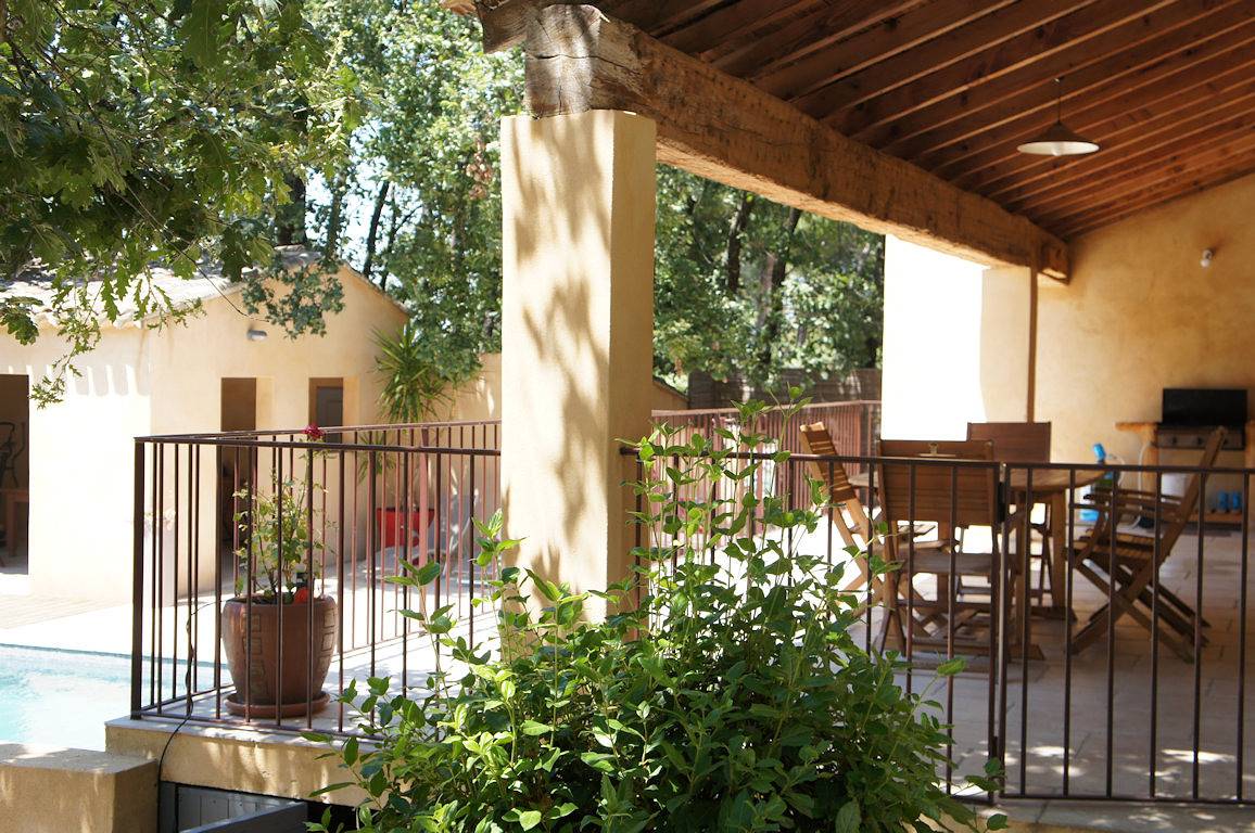 Maison de vacances La Cheneraie in Maubec, Parc naturel régional du Luberon