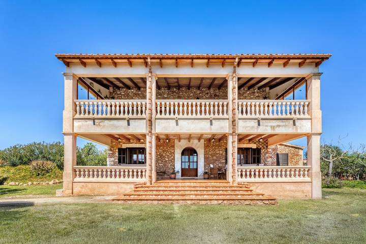 Ferienhaus für 4 Personen, mit Terrasse und Garten in Cala d'Or - 2