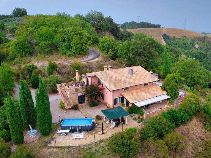 Appartamento vacanze per 6 persone, con giardino e panorama nonché piscina, con animali domestici - 1