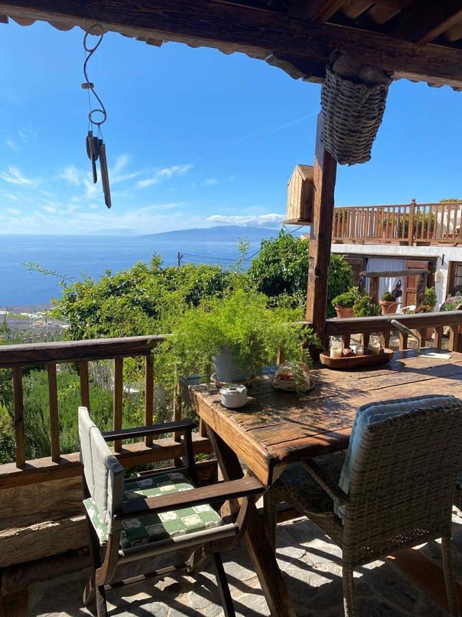 Casa rural para 4 personas, con jacuzzi y jardín, Familias con niños en Adeje - 2