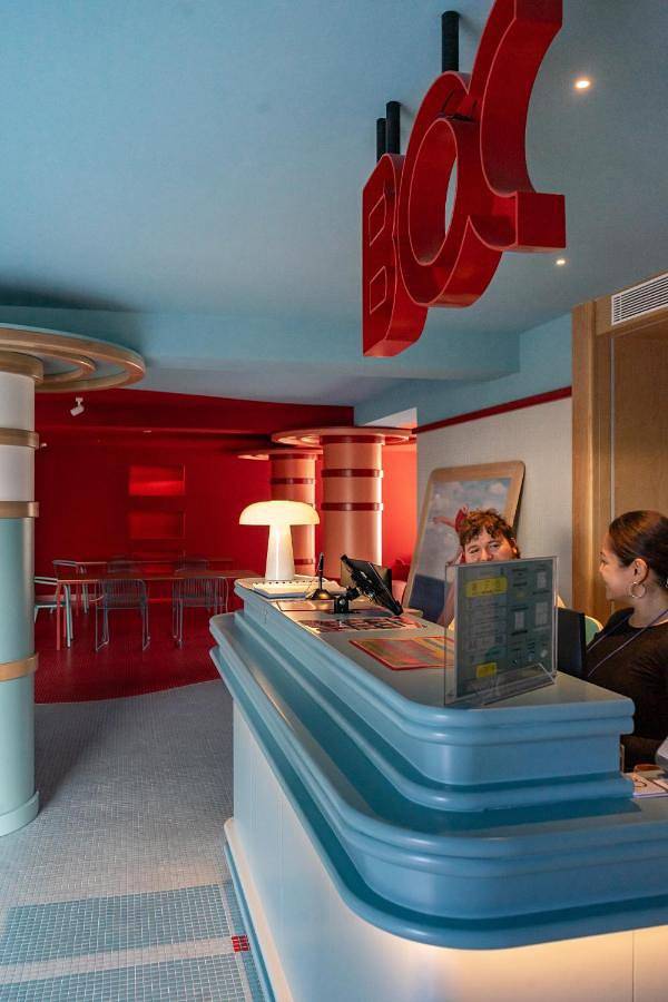 The Boc Hostels - Beach in Can Pastilla, Palma de Majorque