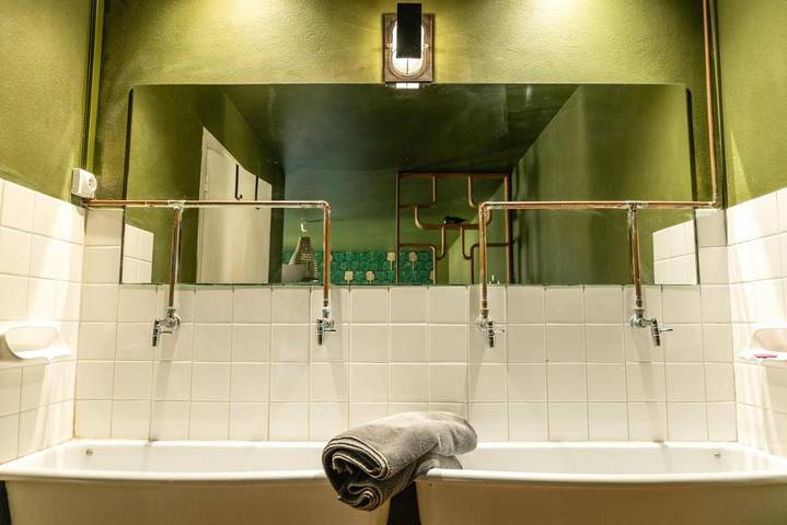 Chambre d’hôte pour 2 personnes, avec piscine et jardin dans Port de Bourg-sur-Gironde - 3