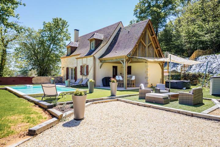 Gîte pour 6 personnes, avec piscine, animaux acceptés à Carsac-Aillac - 4
