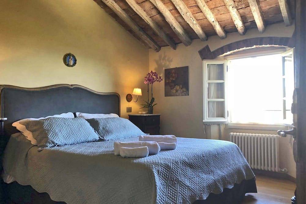 Villa Ambrosia 8P by Villasretreats w/pool A/C Bbq, Wifi, Sea View near 5Terre in La Spezia (Ville), La Spezia