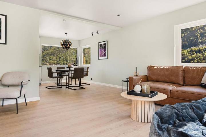 Ferienwohnung für 8 Personen, mit Garten und Ausblick sowie Seeblick in Odda - 3