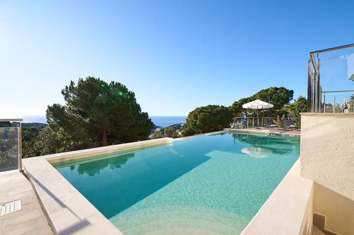 Chalet para 9 personas, con jacuzzi y terraza en Provincia de Gerona - 3