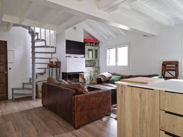 Gîte pour 7 personnes, avec vue dans Tredós