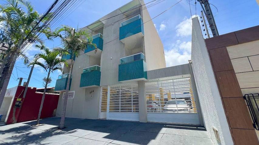 Appartement de vacances pour 3 personnes, avec piscine et terrasse