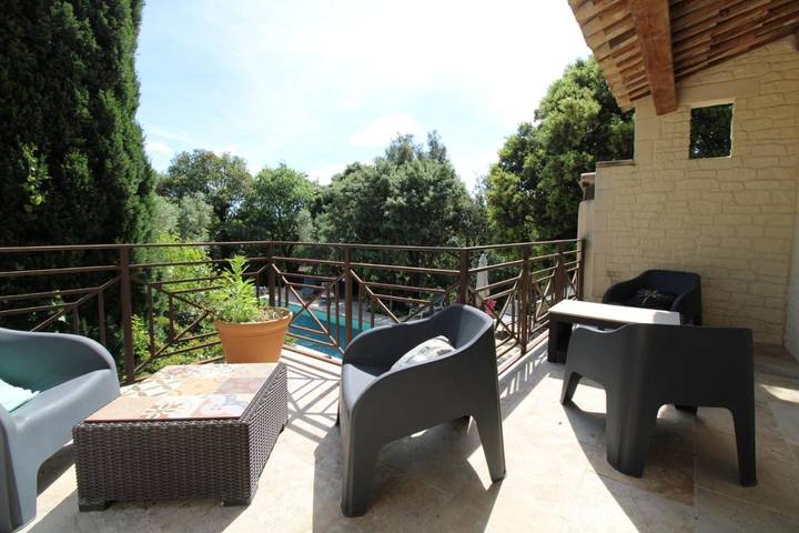 Gîte pour 2 personnes, avec piscine et jacuzzi ainsi que jardin et balcon à Le Pin - 4