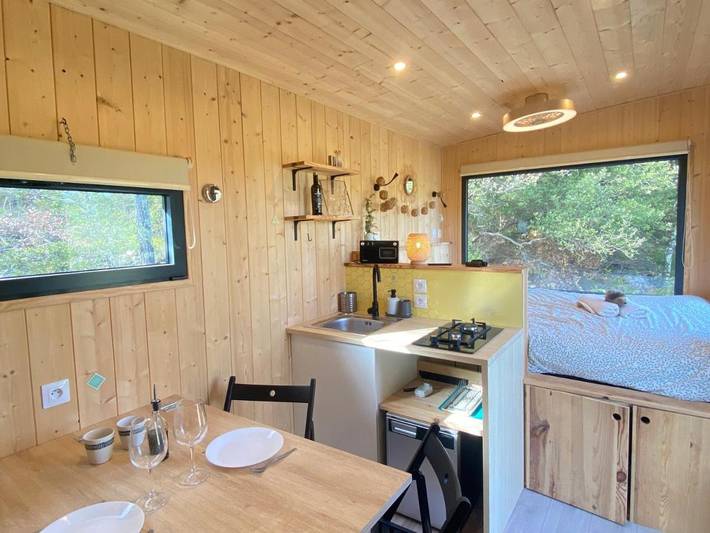 Location de vacances pour 3 personnes, avec vue et jardin à Varages - 4