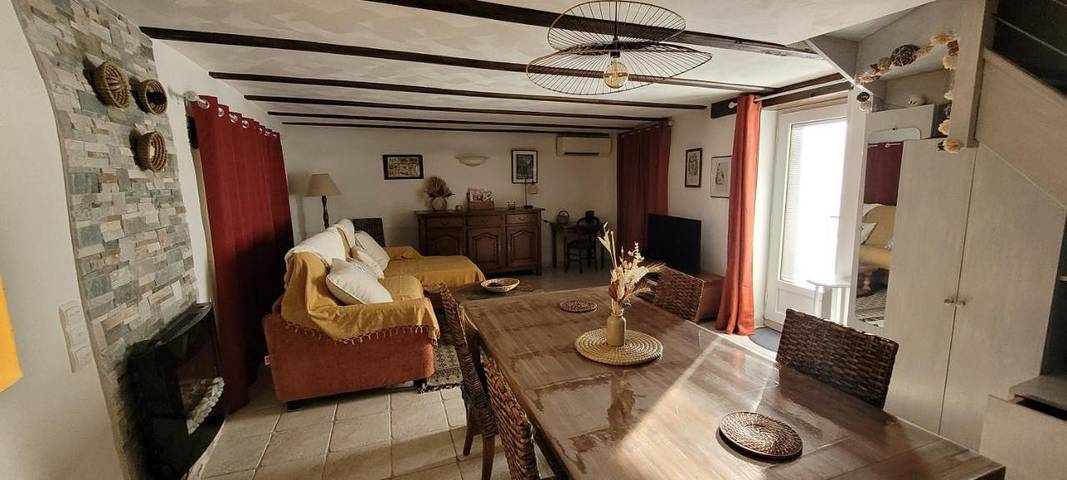 Location de vacances pour 4 personnes, avec terrasse, adapté aux familles à Sagelat - 2