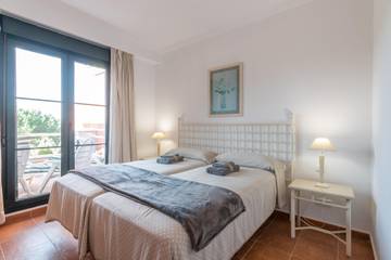 Holiday Rental for 5 People in Isla Canela, Ayamonte, Photo 2
