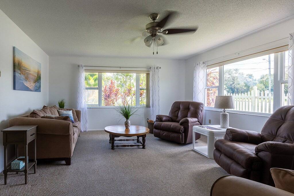 Sarasota's Gem | Private Pool, Hot Tub, Putting Green! in Sarasota, Sarasota County