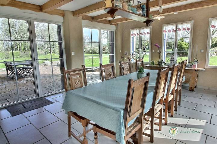 Gîte pour 8 personnes, avec jardin et terrasse à Plestin-les-Grèves - 2