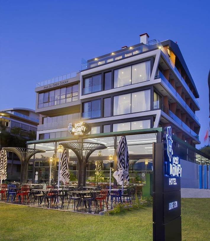 Hotel for 2 personer, med sauna og udsigt såvel som pool og have i Antalya