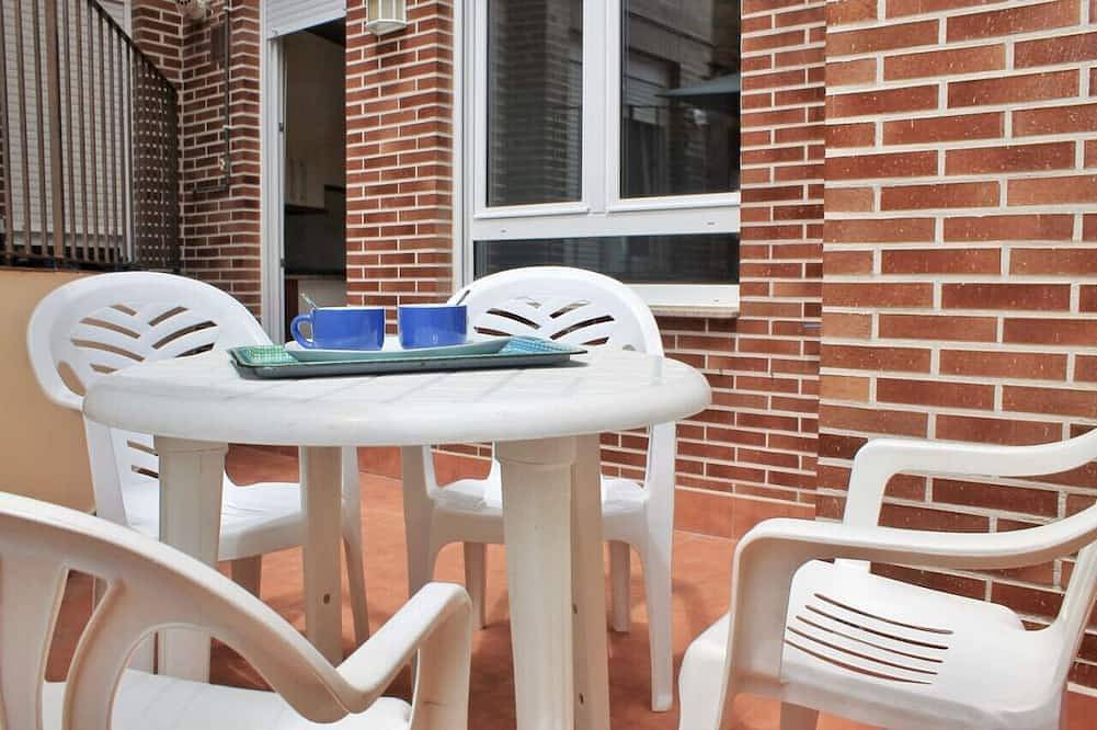 Entire apartment, Apto céntrico con garaje - Abad Paterno 3008 in Santoña, Cantabrian Coast