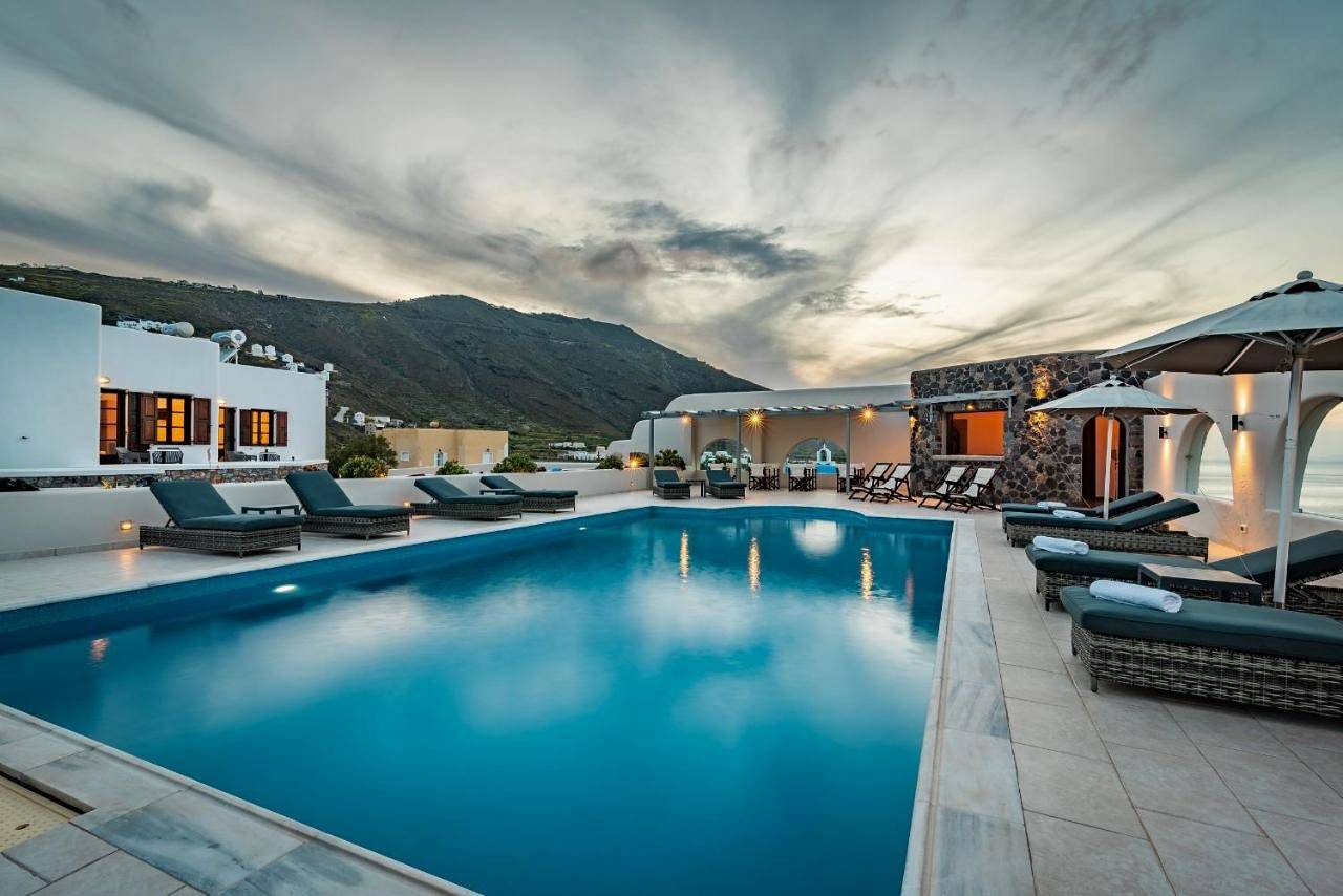 Traditional Double or Single Room in Santorini