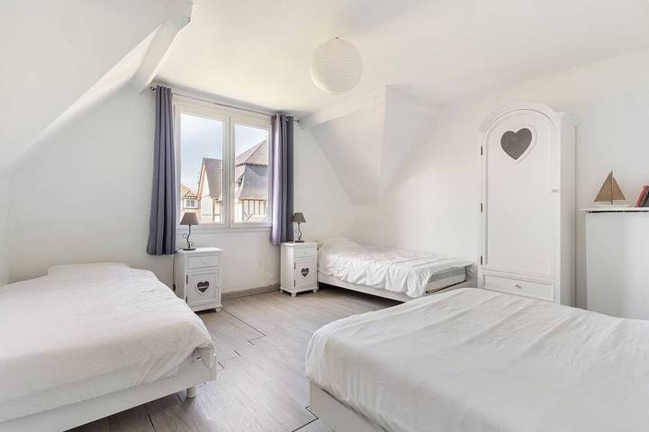 Villa pour 15 personnes, avec jardin et terrasse à Villers-sur-Mer - 4