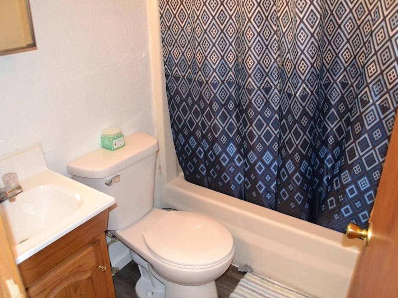 Ganze Wohnung, Entdecken Sie „einen perfekten Ort“ in Grand Forks in Grand Forks, Grand Forks County