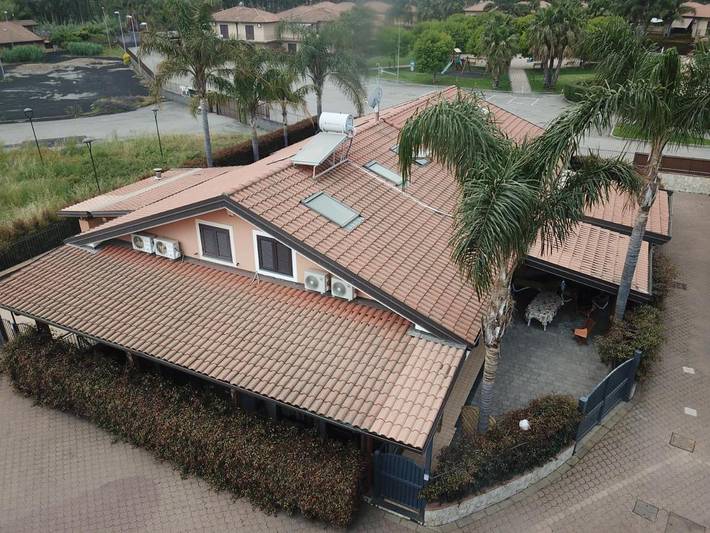 Casa vacanza per 6 persone, con Giardino e Panorama a Sant'Anna (Catane)