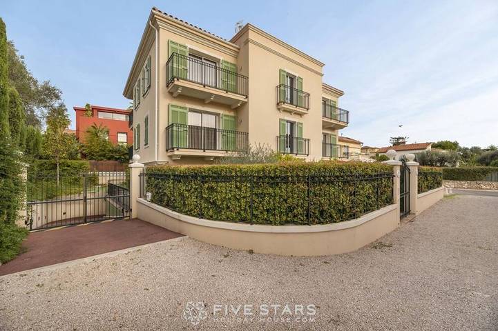 Gîte pour 4 personnes, avec balcon et jardin à Saint-Jean-Cap-Ferrat - 4