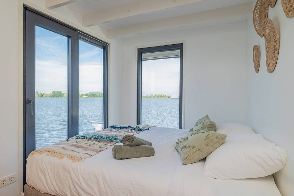 Surla Houseboat \"Copes Club\" 6p Kagerplassen in Warmond, Groene Hart