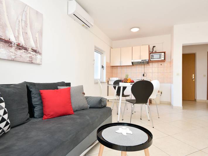 Ferienwohnung für 4 Personen, mit Balkon und Garten auf Vir - 2