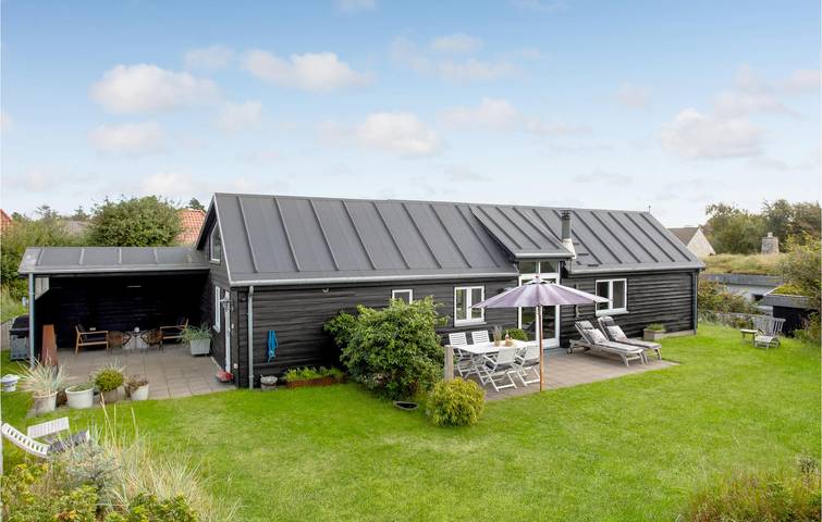 Ferienhaus für 4 Personen, mit Terrasse und Garten in Tversted