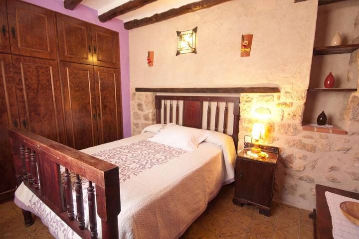 Casa rural para 12 personas, con vistas, Se admiten mascotas en Massis dels Ports - 3