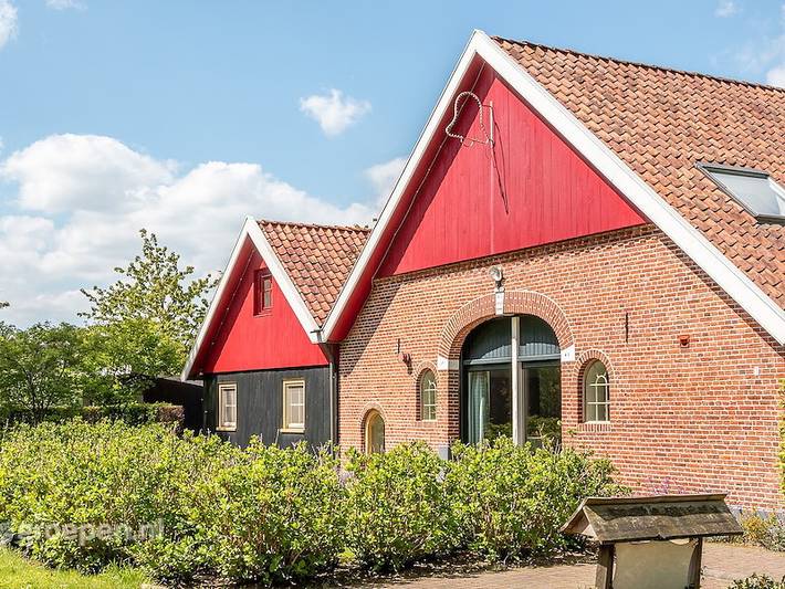 Vakantiehuis voor 23 personen, with terras and balkon/terras as well as sauna - 1