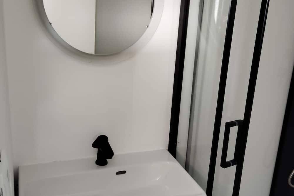 Entire apartment, 1 Bedroom Apartment in Vernon in Vernon (Normandy), Évreux region