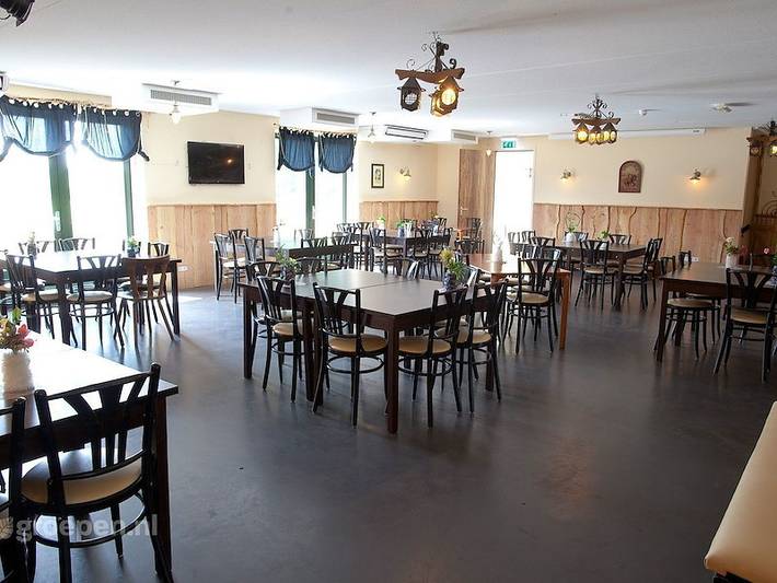 Ferienhaus für 84 Personen, mit Terrasse und Balkon/Terrasse sowie Whirlpool in Gelderland - 3