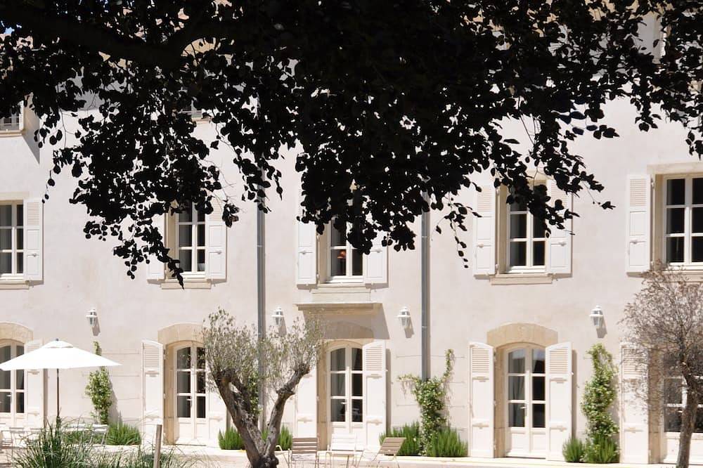 The Fruitier, 6p., at the beautiful « Domaine de Vincenti » in Divajeu, Die region