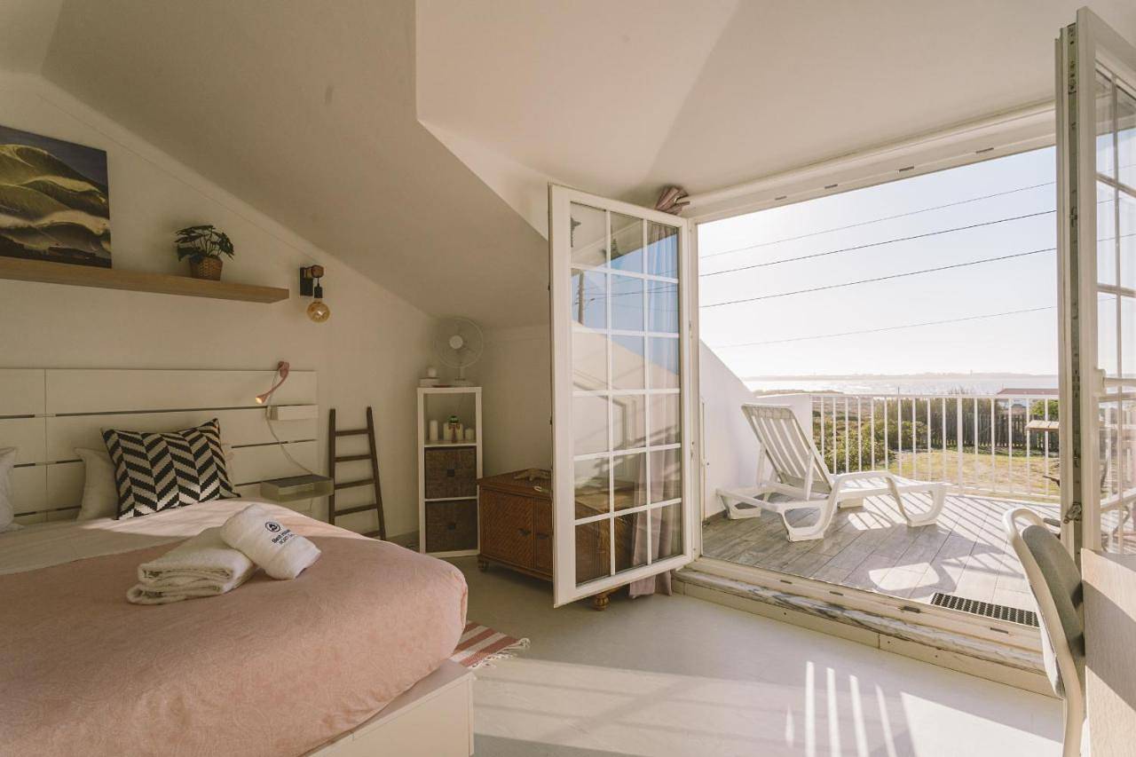 Best Houses 26: Baleal Beach Front Retreat in Baleal, Leiria distrito