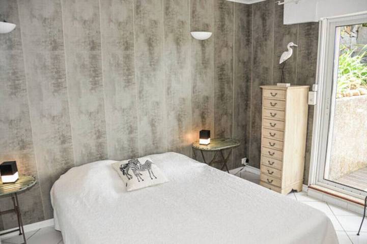 Gîte pour 4 personnes dans Port des Oursinières - 2