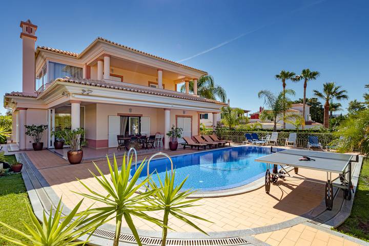 Location de vacances pour 10 personnes, avec balcon et jardin à Albufeira - 2