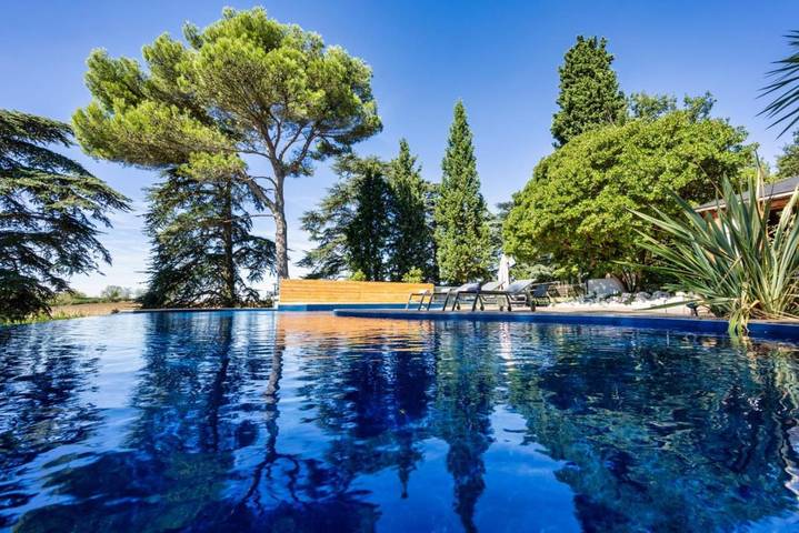 Location de vacances pour 20 personnes, avec jacuzzi et piscine ainsi que jardin et sauna, animaux acceptés à Mas-Saintes-Puelles - 4