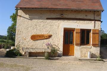 Maison de vacances pour 2 personnes, avec jardin dans Yonne