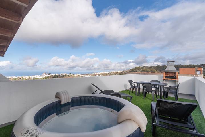 Ferienhaus für 12 Personen, mit Whirlpool und Balkon auf Gran Canaria