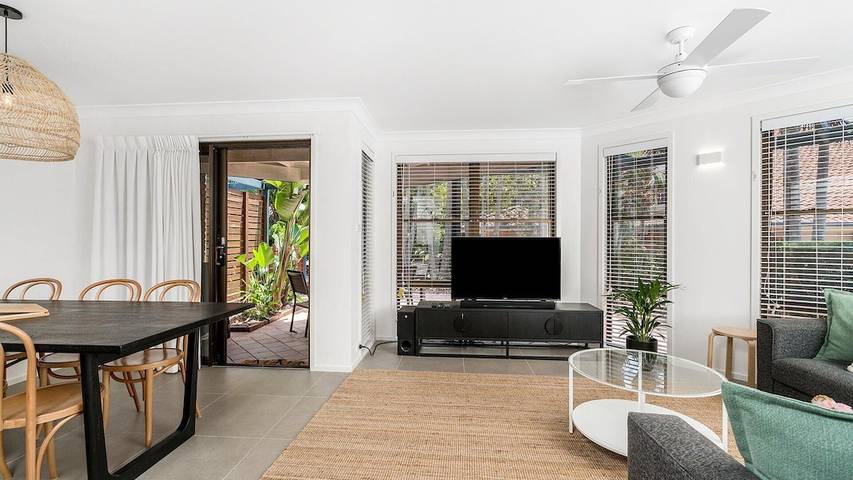 Location de vacances pour 6 personnes, avec piscine et balcon à Byron Bay - 2