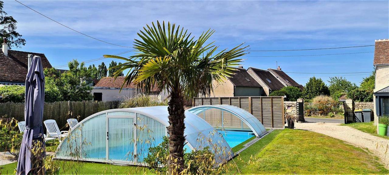 Three-Bedroom Townhouse in Mosnes, Région de Tours
