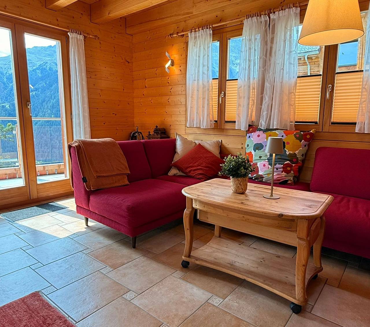 Chalet Poiema in Bellwald, Goms