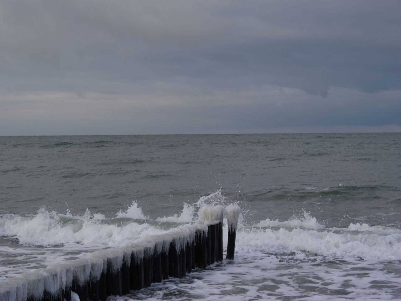 Ganze Ferienwohnung, Uns Hus - Ferienhaus an den Weiden 9 in Nienhagen, Bad Doberan & Umland
