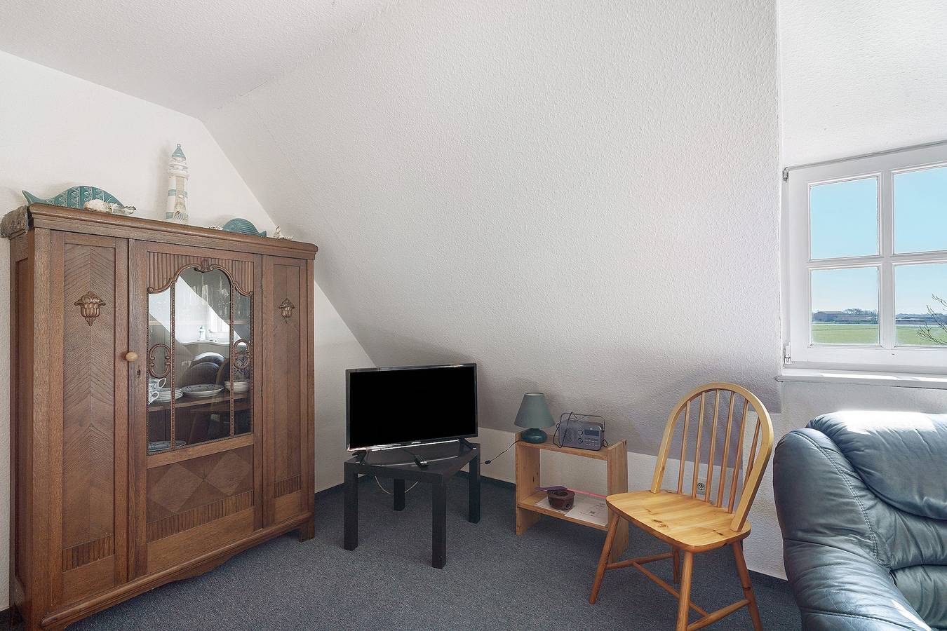Ganze Wohnung, Ferienwohnung 'Fewo Schwalbennest' mit Seeblick, Gemeinschaftsgarten und Wlan in Pellworm, Nordfriesland