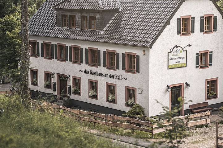 Ferienhaus für 22 Personen, mit Garten, mit Haustier