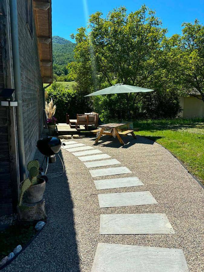 Appartement de vacances pour 6 personnes, avec Terrasse ainsi que Piscine et Vue
