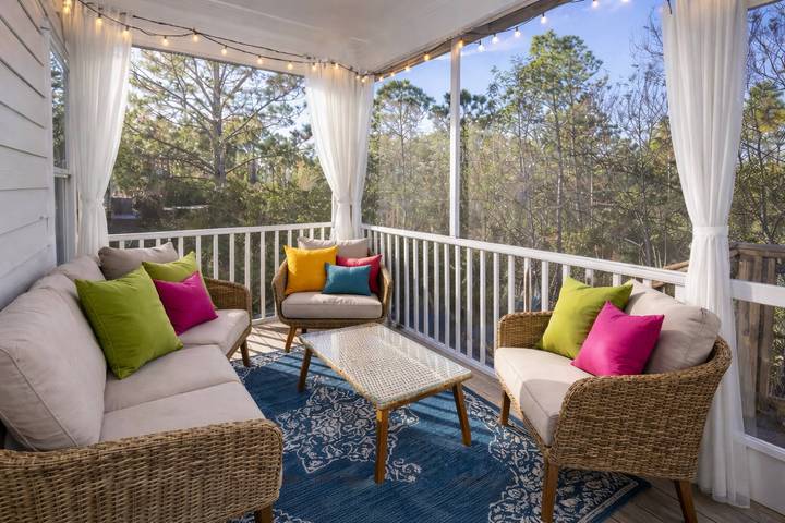 Spacious Gulf Shores Beach House with Pool Access and Ocean Views in Fort Morgan, Mobile Bay